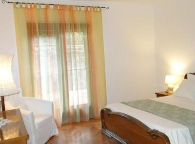 Scenic and Refined Krk Apartment With Terrace