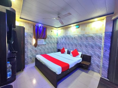 Hotel Kri-Sh-Na Palace Charbagh Lucknow