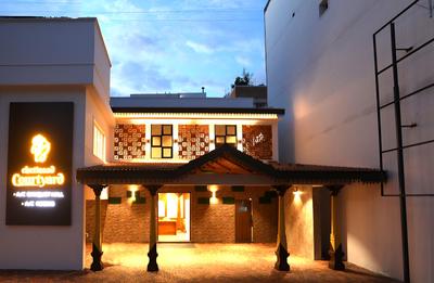 Chetinaad Courtyard Gandhipuram