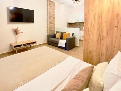 Phaedrus Living Thessaloniki Cultural City Flat