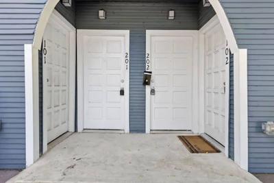 Impressive Cozy Historic 2BR Apt 201 Near Downtown