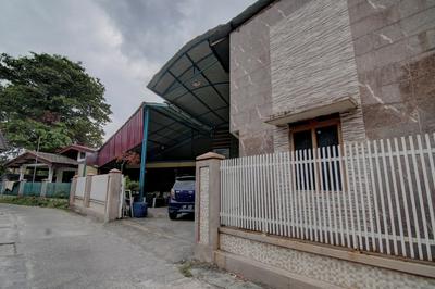 OYO 92833 Penginapan Syariah