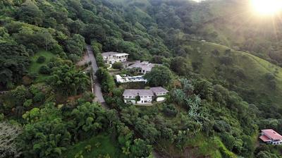 The Retreat Costa Rica - Wellness Resort & Spa