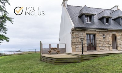 House in Ploudalmezeau With Garden & Terrace