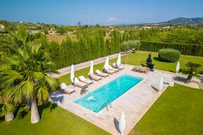 Villa in Mallorca With Event Space & Chill Out