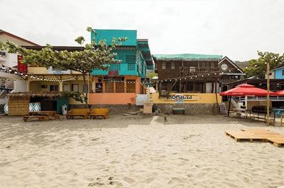 Monaliza Surf Resort