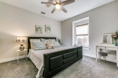 4BR Farmhouse N Po in Spencer