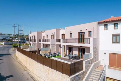 Cretan Residence With Pool