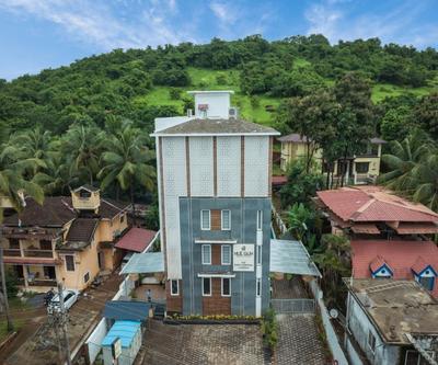 HUE GUH The Porto Candolim