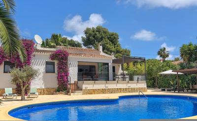 Ancali in Panorama With 3 Bedrooms and 2 Bathrooms