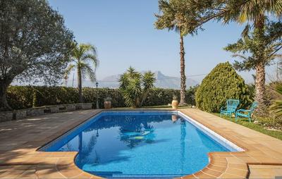 Xarabella in D nia With 4 Bedrooms and 3 Bathrooms