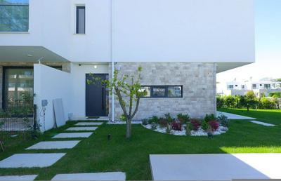 Sanpietro Vacation Villa 002