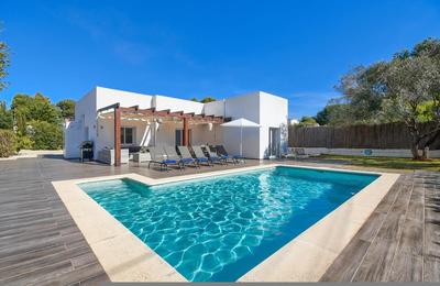 Aguaverde in J vea With 3 Bedrooms and 2 Bathrooms
