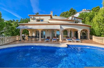 Mar Azul in J vea With 4 Bedrooms and 2 Bathrooms