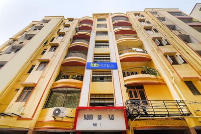 Fabhotel Maadhavam Residence