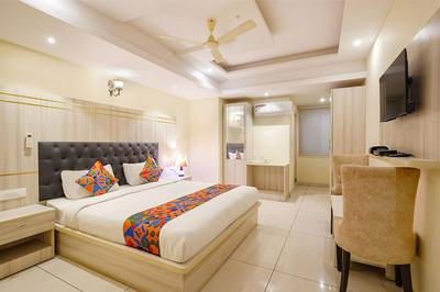 Fabhotel Sai Luxury Comforts