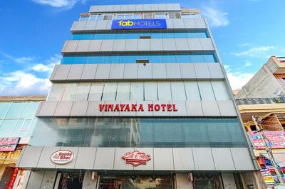 Fabhotel Vinayaka