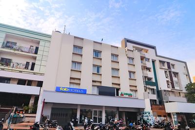 Fabhotel Akshara Innotel