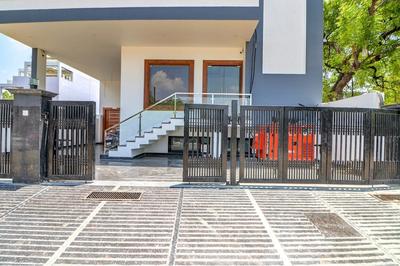 FabHotel AVS Grand and Banquets Lucknow