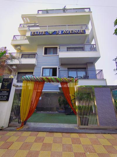 The Hoften Elite 32 Avenue, Sector 15, Gurugram