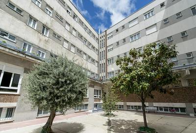 Ensuite Rooms for Women Only - LEON