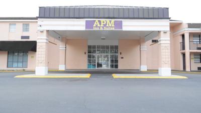 Apm Inn and Suite