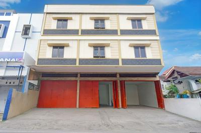 Hotel O Rappocini Near Rsia Paramount