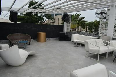 RUSH LAGOS HOTEL SUITES AND LAUNGE