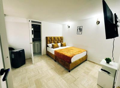 Maljut House & Coffee.