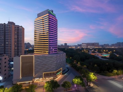 Holiday Inn Yiwu Center by IHG