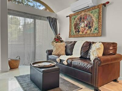 Quiet Garden Sanctuary 1 Bedroom Home