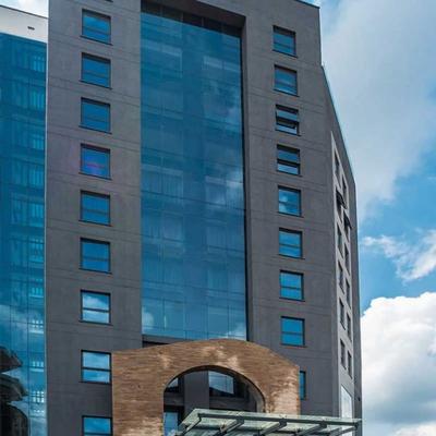 Trademark Hotel, Terrace King Twin Room in Nairobi No005