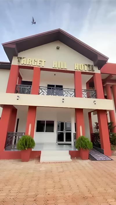 Target Hill Hotel