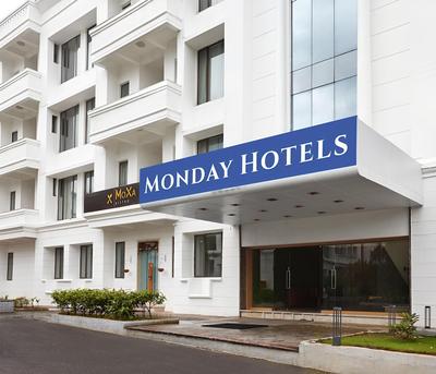 Monday Hotels Mahape