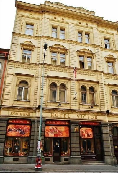 Hotel Victor