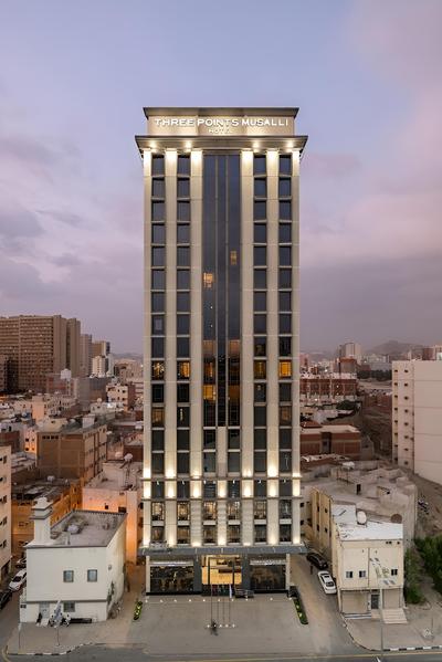 Three Pearls Musalli Makkah