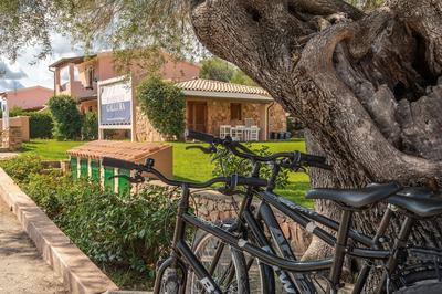 Outstanding Residenze Gallura 2 Bedroom Sleeps 5
