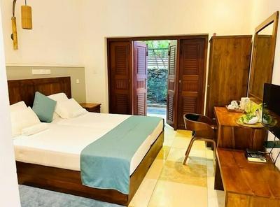 Grand Rockland Hotel