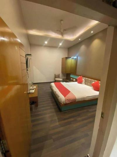 Hotel Raghupati - Ayodhya