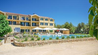 Exclusive Pool View Room With Breakfast Included