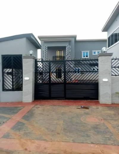 DEEP DIAMOND EXCLUSIVE HOTEL AND SUITES