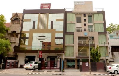 Hotel Pitrashish Premium