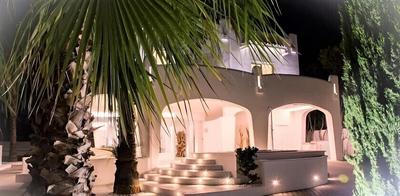 Valentino Luxury Room