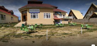 Hotel Kehkashan