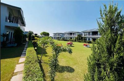 THE CORBETT GRACE RESORT