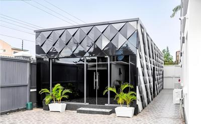 T9 Hotel and Apartments