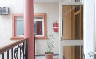 Franphinas Suites and Hotel