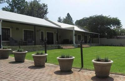 Filmerton Guest Lodge