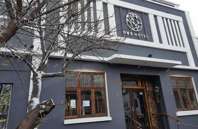 Ons Hotel
