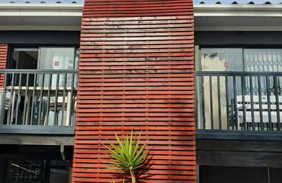 Sea View Lodge